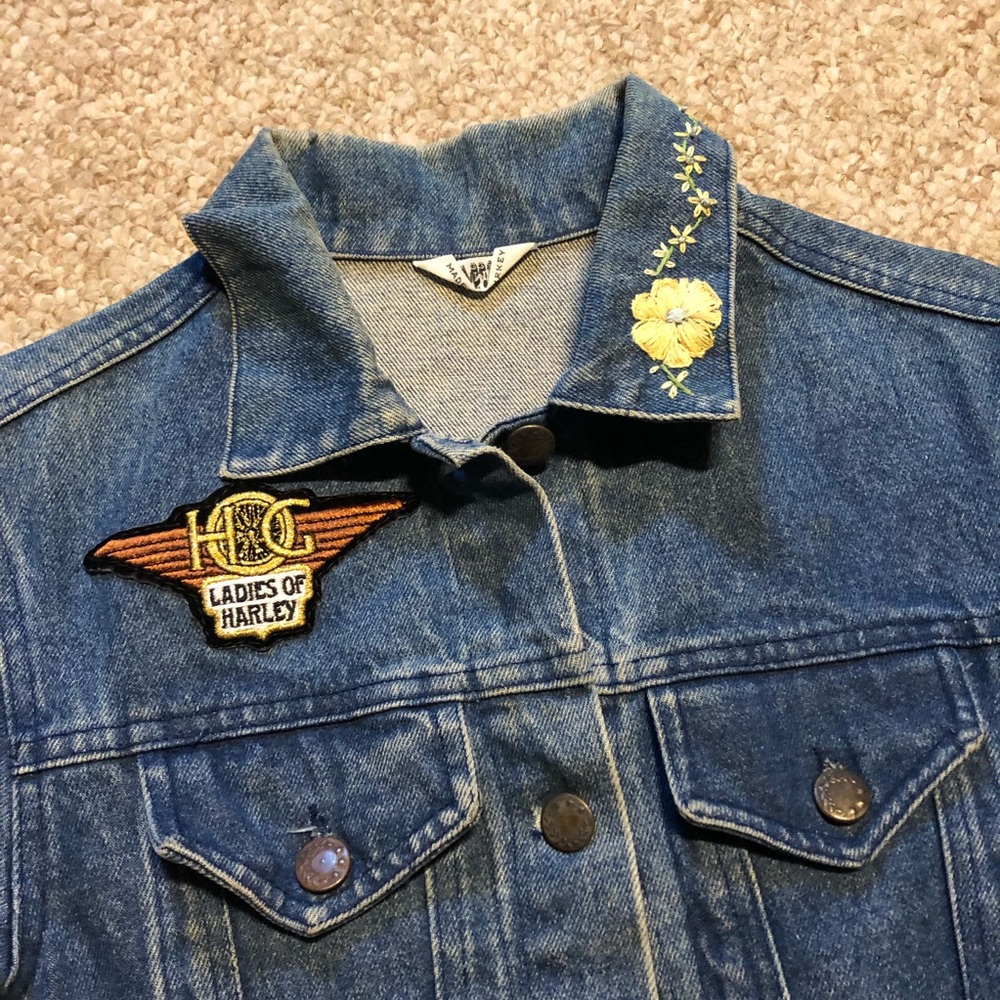 VINTAGE Harley Davidson women’s eagle denim jacket - PLEASE READ DESCRIPTION - Picture 3 of 8